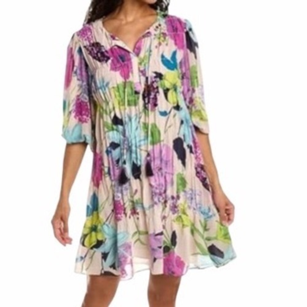 Trina Turk Tiered Floral Print‎  Dress Pleated Tassel Tie Neck Small Spring